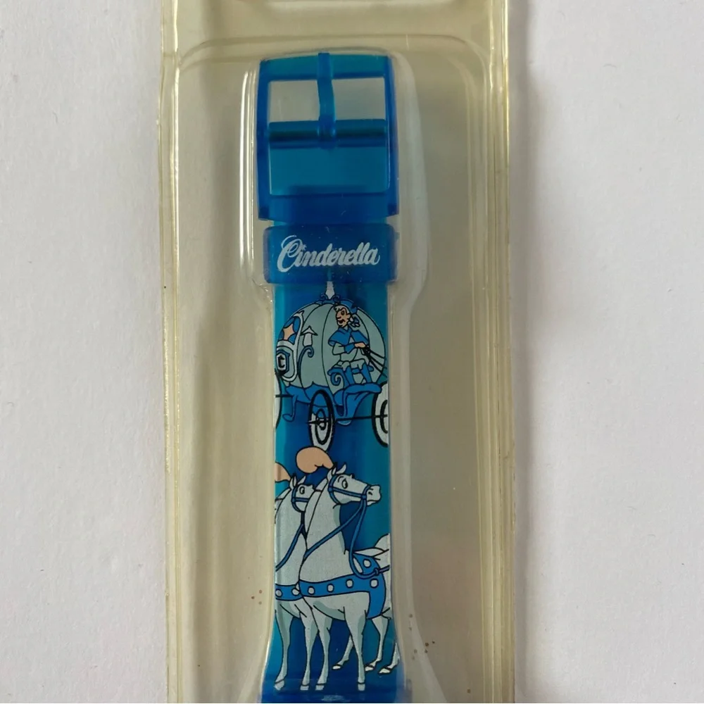 Disney Cinderella Lenticular Digital Blue Plastic Watch Vintage New Princess